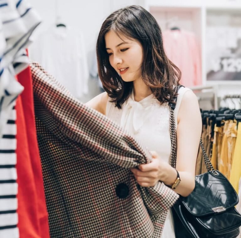 YIWU Apparel Solutions